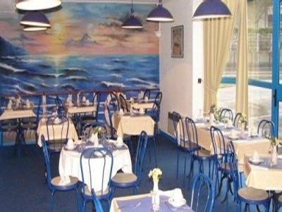 Du Stade Ex Kyriad Direct Lille Est Stade Pierre Mauroy Hotel 2*