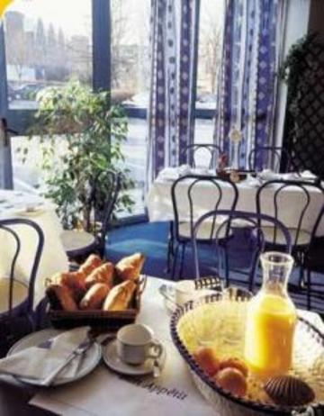 Hotel Du Stade Ex Kyriad Direct Lille Est Stade Pierre Mauroy 2*